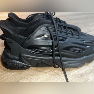 Men’s size 8 Adidas shoes. Purchased in Rome, Italy.